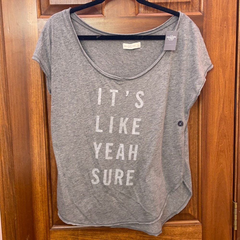 Abercrombie & Fitch Woman’s gray tee size L
